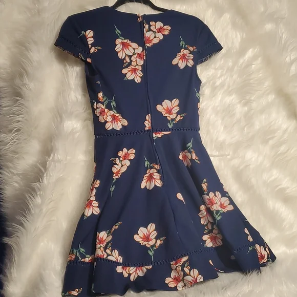 🌺🌺 City Studio Dress, floral and fun, Sz 7 Juniors - Picture 10 of 14